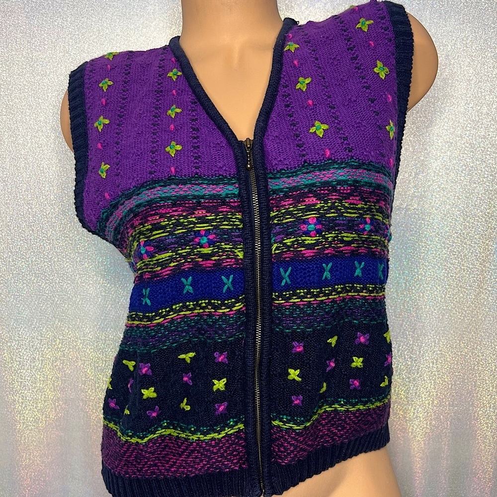 Karen Scott knitted vintage vest sweater zip up green purple blue pink cute